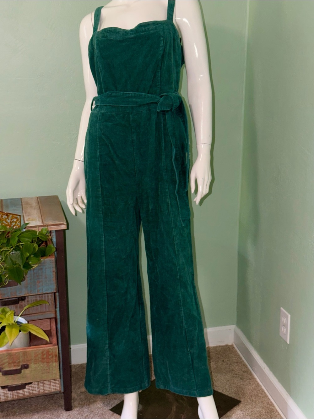 Lulu's Emerald Green Corduroy Wide-Leg Jumpsuit with Tie Waist
